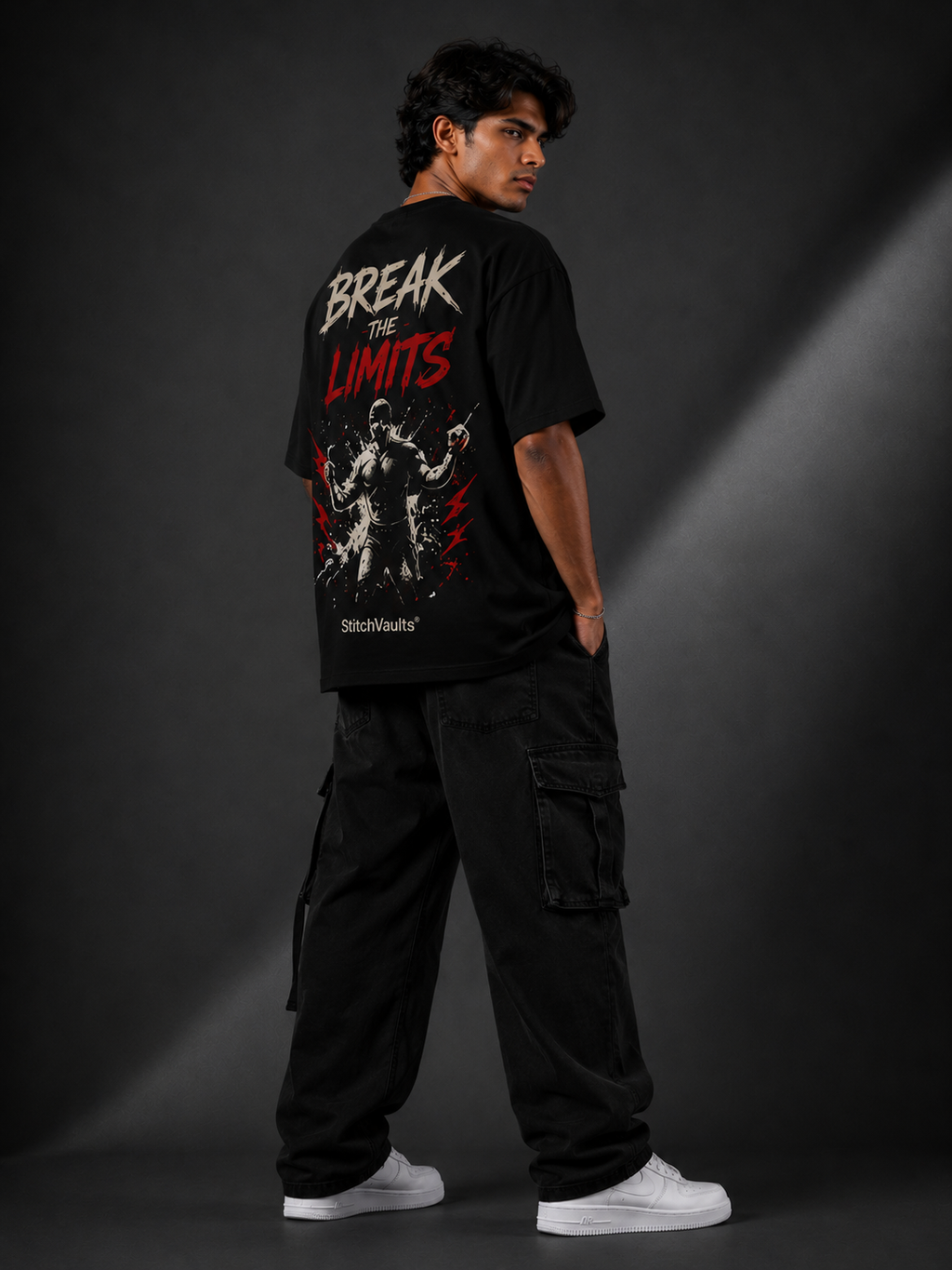 BREAK THE LIMITS™ Oversized Graphic Streetwear Tee – Black Edition