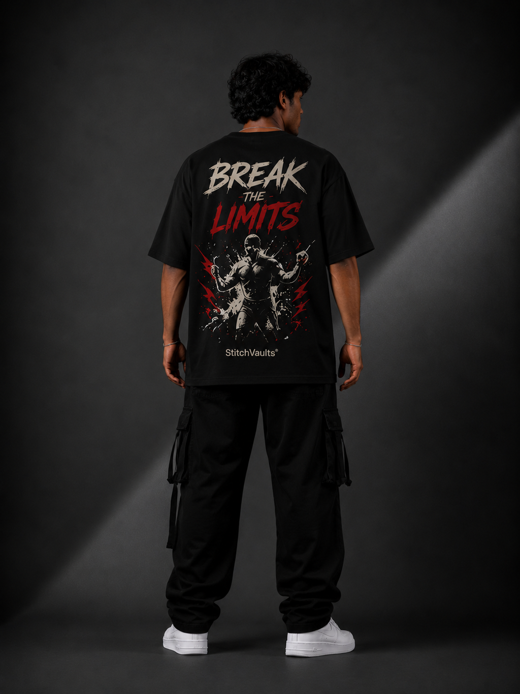 BREAK THE LIMITS™ Oversized Graphic Streetwear Tee – Black Edition