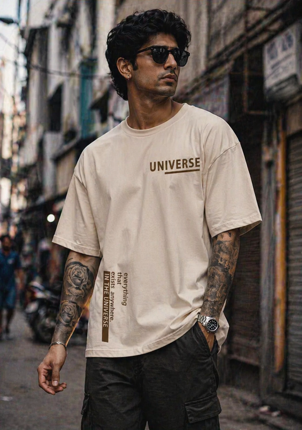 Universe Minimal Graphic T-Shirt – Oversized Streetwear Printed T-Shirt for Modern Style