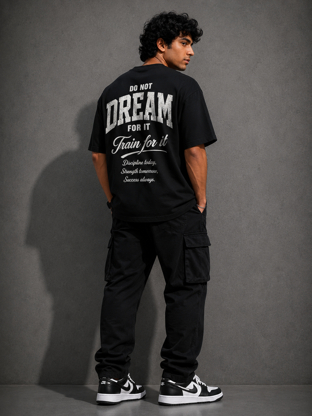 StitchVaults™ Discipline Oversized Gym T-Shirt – Train. Build. Conquer.