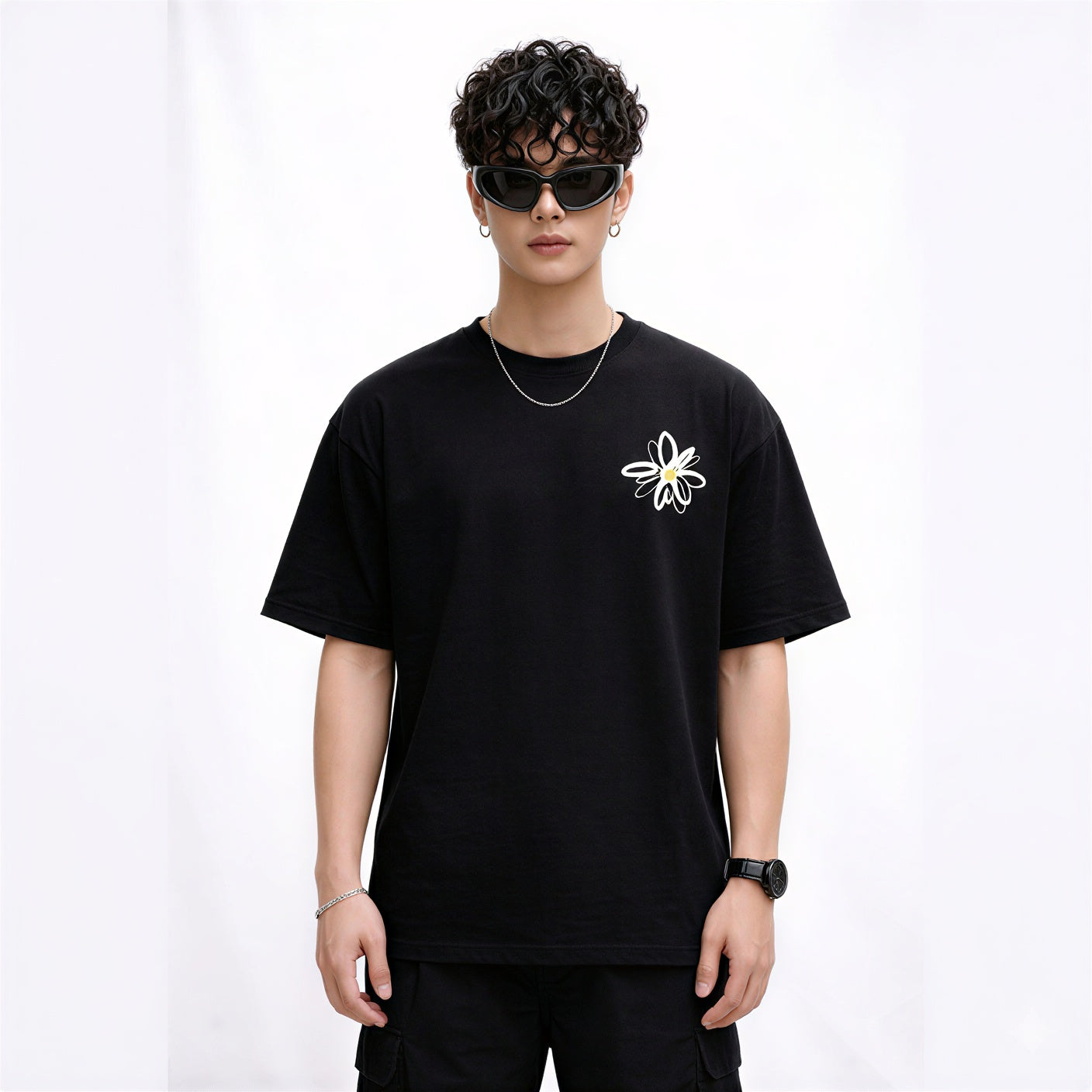 Minimal Butterfly Graphic T-Shirt – Aesthetic Streetwear Black Tee
